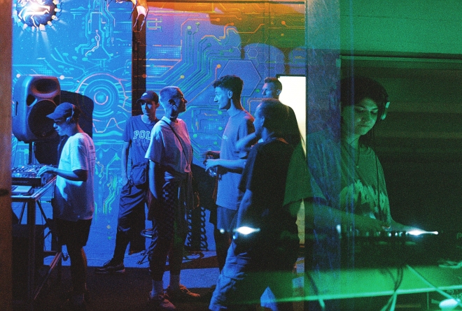 46 SOS x DUNGEON, Cofe de la Ostrava, WZ, Metro, Drea